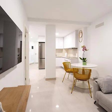 Canteras At Marina 19 *